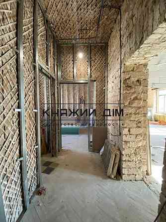 Велика квартира метро Хрещатик Київ