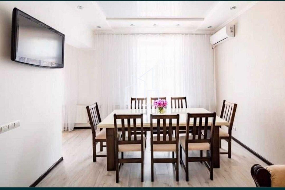 Оренда 2к Квартира 90 кв.м Франка Івана вул. Львов - изображение 4