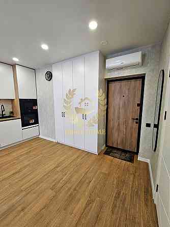 Продаж Квартира 1-кімнатна, 17/20 поверх на Александра Олеся ул., 27А Kiev