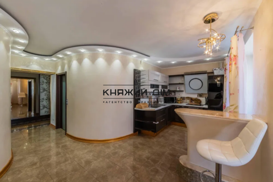 3х комн. кв 850 уе 125 кв.м. ЖК ЧАЙКИ Чайки (Богуславський район)