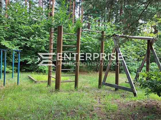 Продаж Будинок 5-кімнатний 