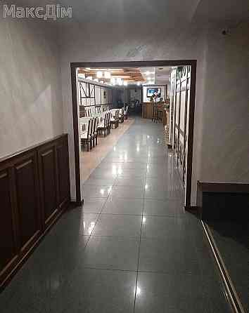 Оренда Будинок 7-кімнатний на вул. Захисників України Ternopil'