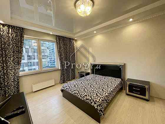 Продаж Будинок 2-кімнатний на Ділова вул., 4 Київ