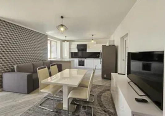 Продаж Квартира 4-кімнатна, 9/9 поверх на Європейська Вовчинець - фото 1