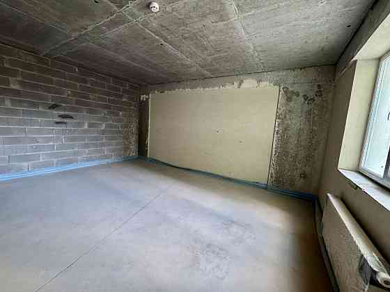 Продаж Квартира 2-кімнатна, 2/17 поверх на шоссе Харьковское, д.190 Киев