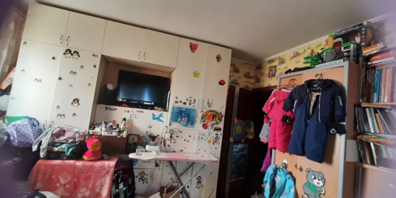 Продам 2-х комнатную квартиру на пр-те Добровольского (10-ая линия) Одеса