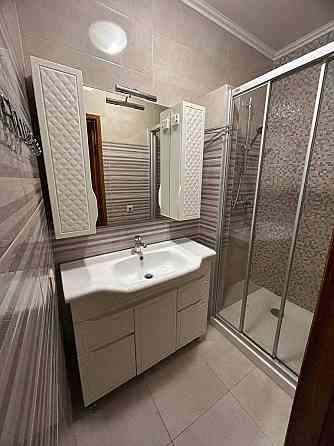 Оренда Квартира 1-кімнатна, 2/4 поверх на Межигірська, 22 Kiev