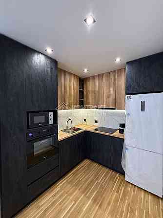 Продаж Квартира 1-кімнатна, 2/9 поверх на вул. Барабашова Kharkiv