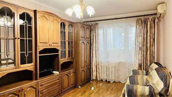 Оренда Квартира 2-кімнатна, 9/14 поверх на пр. Петра Григоренко Київ