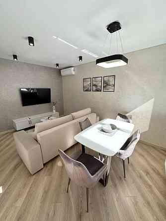 Продаж Квартира 3-кімнатна, 2/25 поверх на Генуэзская ул. Одеса