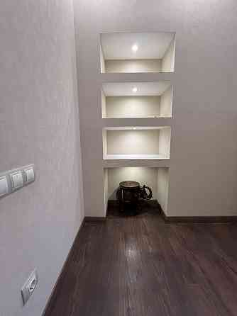 Продаж Квартира 3-кімнатна, 3/4 поверх на Садиковская ул., 1 Одесса