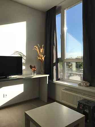 Оренда Квартира 1-кімнатна, 6/16 поверх на просп. Соборності, 17 Київ