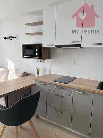 Продаж Квартира 1-кімнатна, 8/9 поверх на Собранецька Ужгород