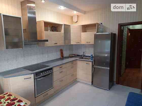 Оренда Квартира 1-кімнатна, 4/16 поверх на ул. Урловская, 9 Київ