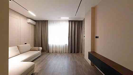 Продаж Квартира 2-кімнатна, 6/12 поверх на Антоновича вул., д. 103 Київ