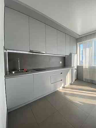 Оренда Квартира 1-кімнатна, 23/28 поверх на проспект Берестейський, 131А Киев