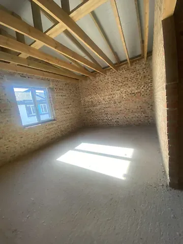 Продажа 2-этажный   120 кв.м 4 комн. на Кулика і Гудачека (Макарова) вулиця Ровно - изображение 2