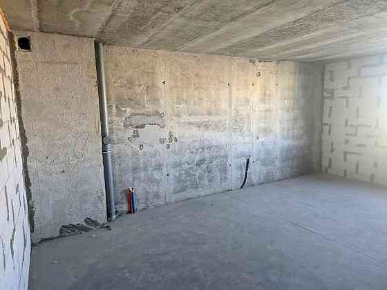 Продаж Квартира 3-кімнатна, 10/23 поверх на Максимовича Михайла вул., д. 32-В Киев