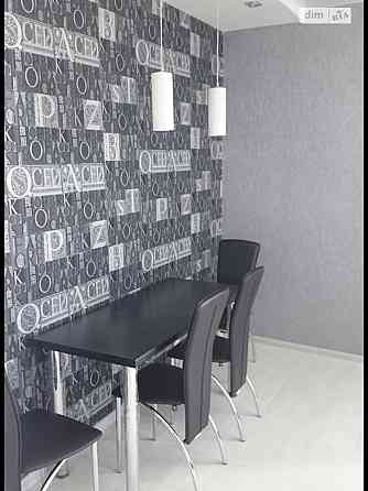 Оренда Квартира 1-кімнатна, 12/25 поверх на Казармена, 6г Київ