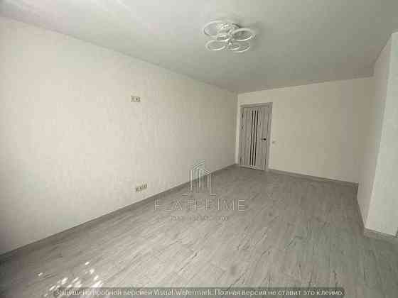 Продаж Квартира 1-кімнатна, 9/23 поверх на Максимовича Михайла вул., д. 32 Kiev