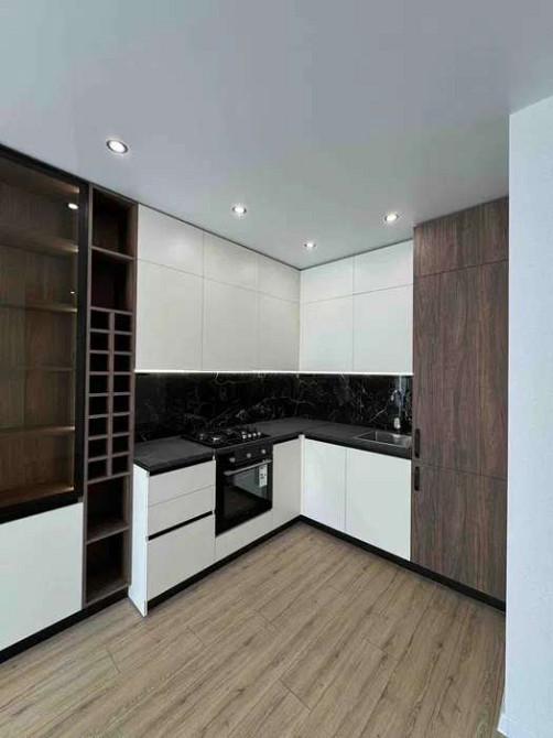 Продаж Квартира 1-кімнатна, 8/11 поверх на Инглези улица Одеса - фото 1