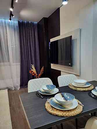 Продаж Квартира 3-кімнатна, 21/25 поверх на Олександра Олеся вул., д. 17 Киев