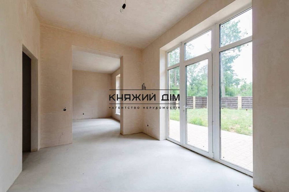 Предлагается на продажу двухэтажный дом в Ворзеле. Рядом сосновый лес, магазин, озеро, школа и детский сад. Ворзель - фото 7