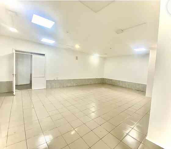 Продаж торгове приміщення на Південний б-р Ivano-Frankivs'k