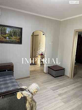 Продаж Квартира 4-кімнатна, 8/15 поверх на вул. Григоренка Петра Київ