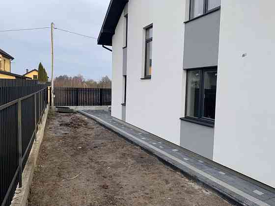 Продаж Будинок 3-кімнатний на вул. Лук'яненка Lapaivka