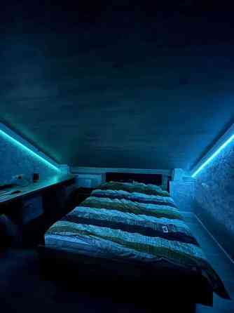 Оренда Квартира 2-кімнатна, 14/14 поверх на пр. Соборности, 19 Kiev