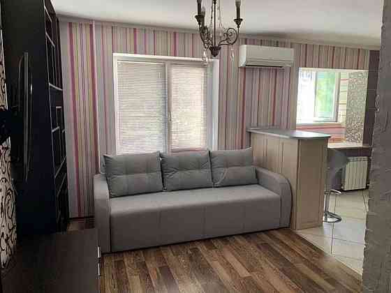 Оренда Квартира 1-кімнатна, 2/9 поверх на пр. Николая Бажана Київ