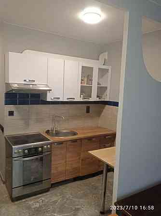 Оренда Квартира 1-кімнатна, 3/12 поверх на Камянська, 127А Киев