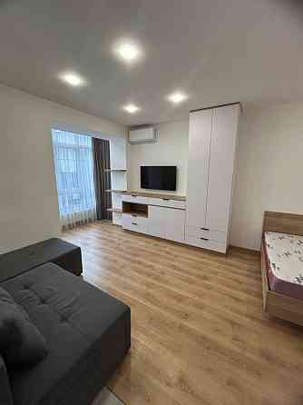 Продаж Квартира 1-кімнатна, 3/10 поверх на Вул.Приозерна Krykhivtsi