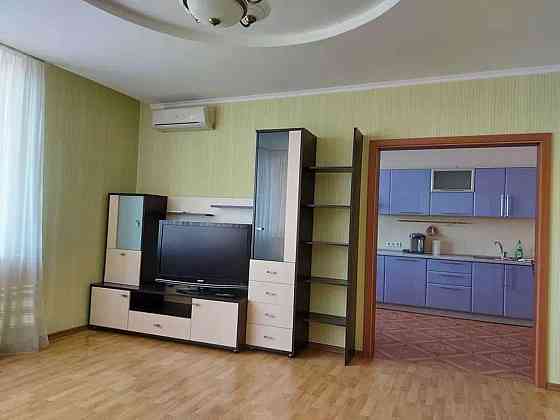 Оренда Квартира 2-кімнатна, 5/25 поверх на пр. Валерия Лобановского, 6в Київ