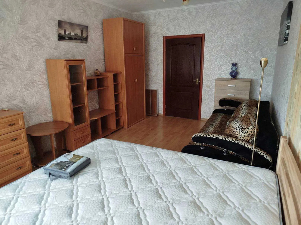 Оренда Квартира 1-кімнатна, 13/25 поверх на Дніпровська набережна, 26 Киев - изображение 1