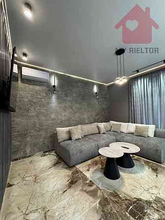 Продаж котеджу з сучасним дизайнерським ремонтом! Uzhhorod