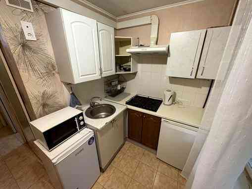 Оренда Квартира 1-кімнатна, 1/9 поверх на Йорданська вулиця, 24Б Киев