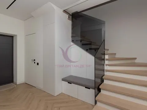 Продаж 2-поверховий   120 кв.м 3 кімн. на 50 Чернівці - фото 9