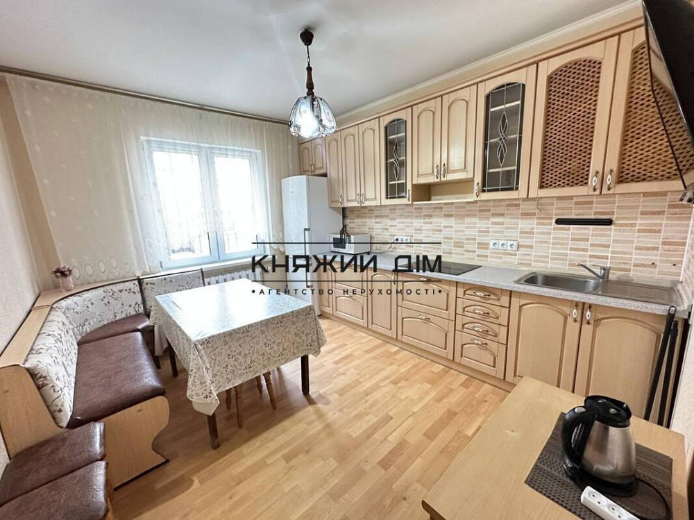 Оренда Квартира 2-кімнатна, 1/25 поверх на Урловская ул. Київ - фото 1