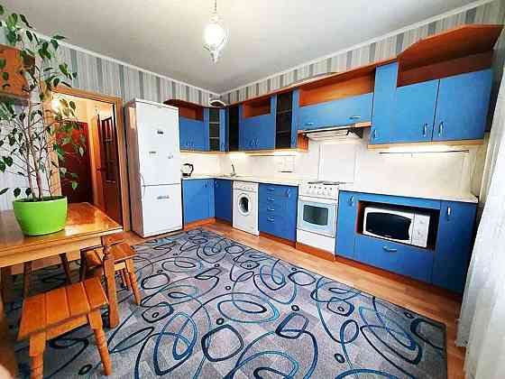 Оренда Квартира 1-кімнатна, 12/16 поверх на ул. Драгоманова Київ