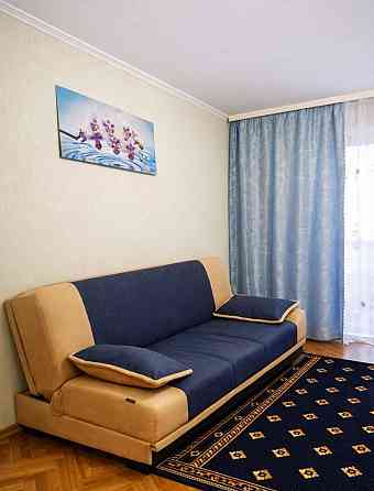 Продаж Квартира 3-кімнатна, 1/12 поверх на Володимира Івасюка вул., д. 20б Киев