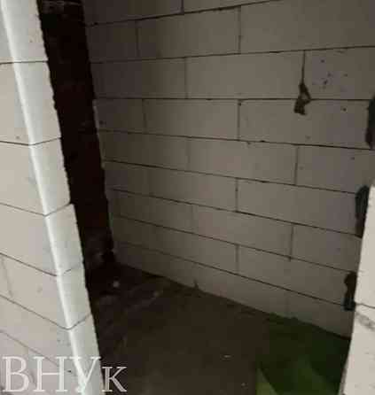 Продаж Квартира 2-кімнатна, 8/9 поверх на Легоцького Ужгород