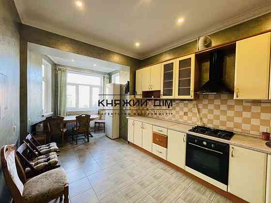 Оренда Квартира 3-кімнатна, 7/7 поверх на вул. Льва Толстого ул./Гетьмана Павла Скоропадського Киев