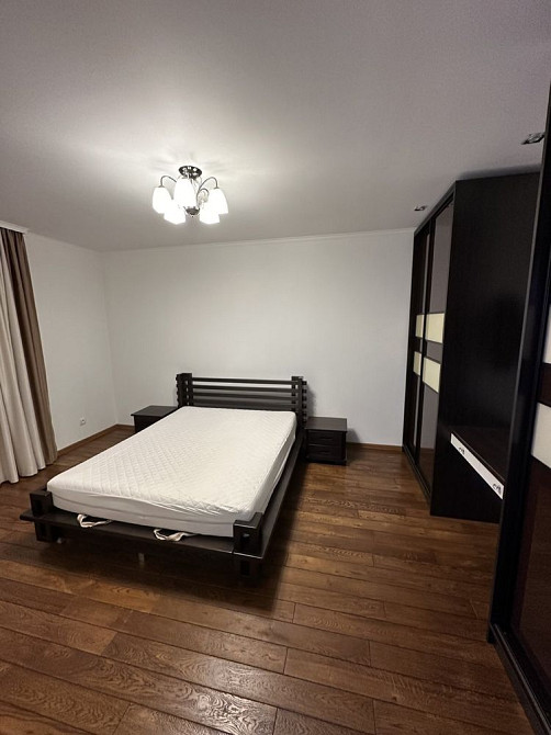 Оренда 1к Квартира 59 кв.м Залізнична вул. Львів - фото 2