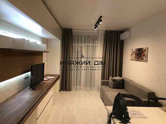 Оренда Квартира 1-кімнатна, 10/25 поверх на Васильковская ул. Київ