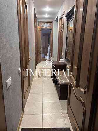 Продаж Квартира 3-кімнатна, 2/4 поверх на вул. Митрофана Довнар-Запольського Kiev