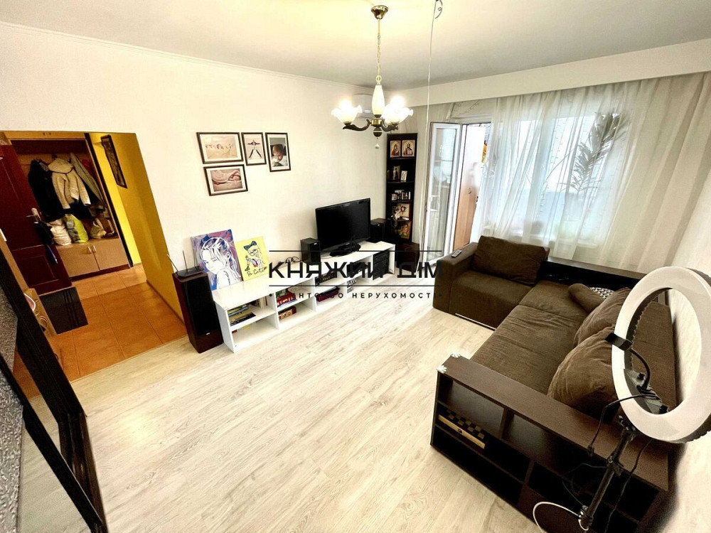 Продаж Квартира 2-кімнатна, 11/15 поверх на Ахматовой Анны ул. Киев - изображение 2