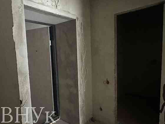 Продаж Квартира 1-кімнатна, 1/8 поверх на вул. Текстильна Ternopil'