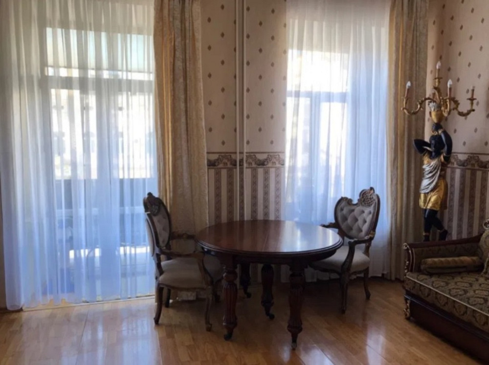 Продаж Квартира 4-кімнатна, 2/3 поверх на Гаванная ул., 11 Одеса - фото 2